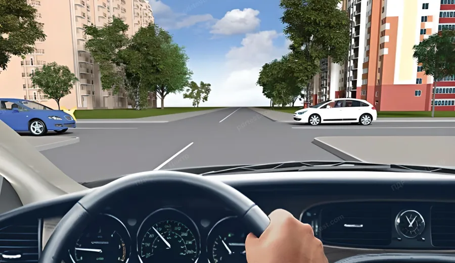 What is the order of passage of vehicles at this intersection?